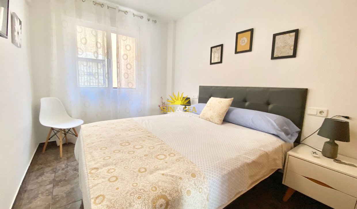 Kurzzeit-Vermietung - Wohnung - Torrevieja - Playa de los Naufragos