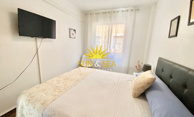 Kurzzeit-Vermietung - Wohnung - Torrevieja - Playa de los Naufragos