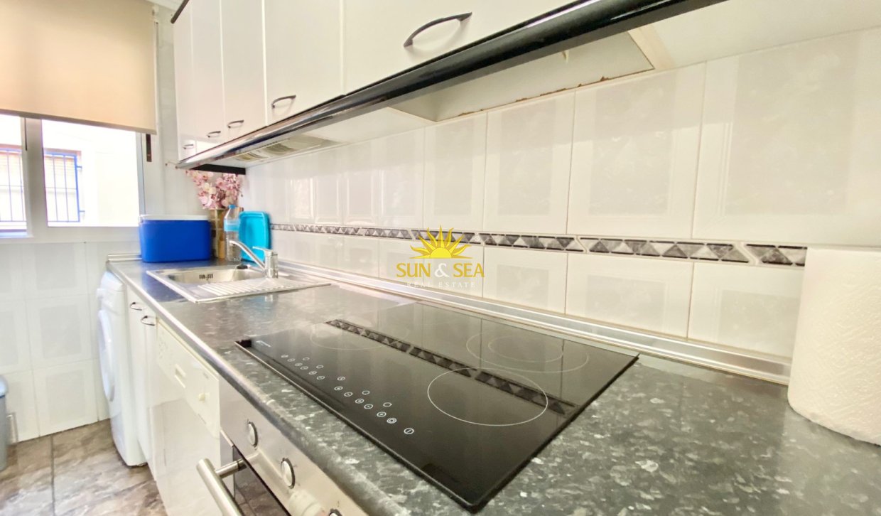 Kurzzeit-Vermietung - Wohnung - Torrevieja - Playa de los Naufragos