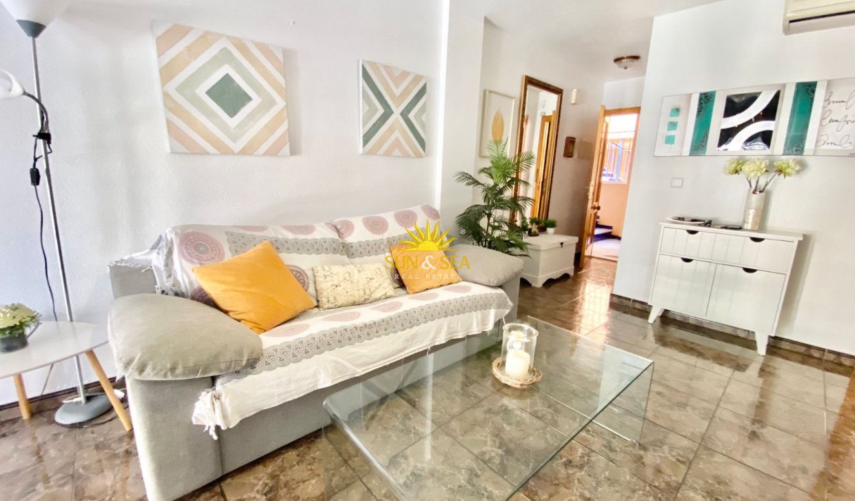 Kurzzeit-Vermietung - Wohnung - Torrevieja - Playa de los Naufragos