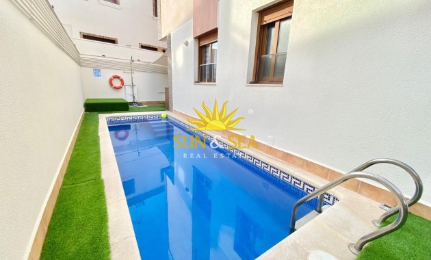 Alquiler a largo plazo - Chalet - San Pedro del Pinatar - Los Peñascos