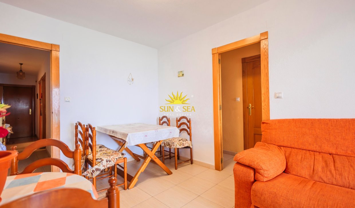 Location à long terme - Appartement - Torrevieja - Playa del Cura