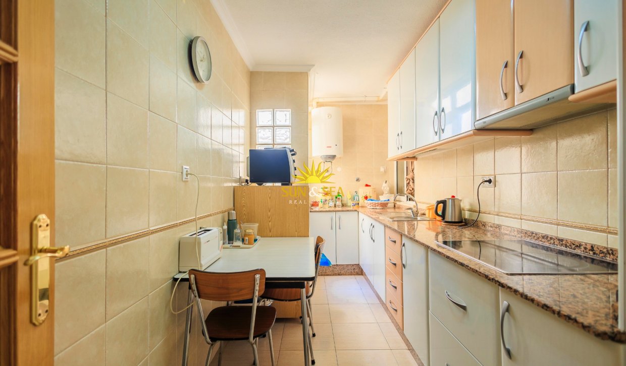 Location à long terme - Appartement - Torrevieja - Playa del Cura
