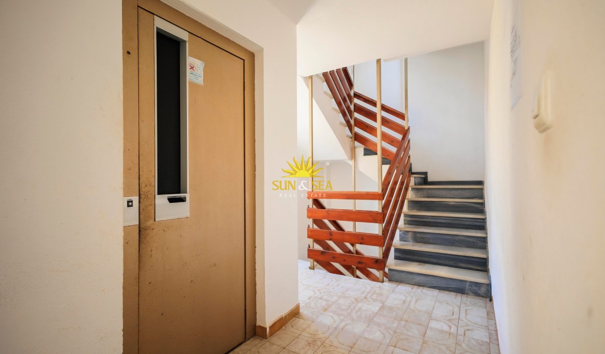 Location à long terme - Appartement - Torrevieja - Playa del Cura