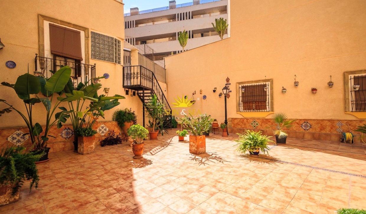 Location à long terme - Appartement - Torrevieja - Playa del Cura