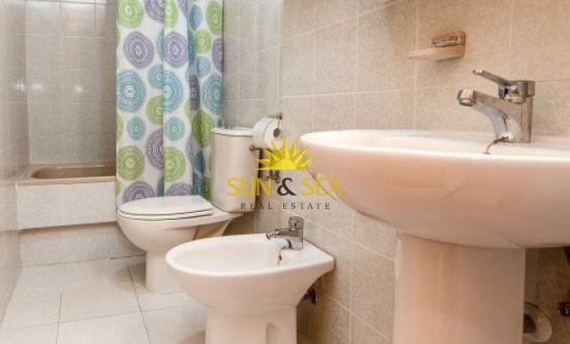 Long Term Rental - Apartment - Torrevieja - Playa de los Locos
