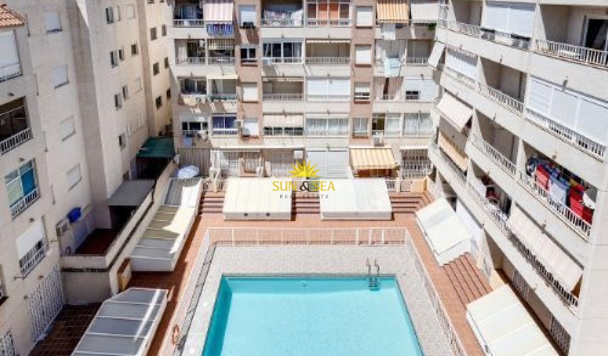 Long Term Rental - Apartment - Torrevieja - Playa de los Locos