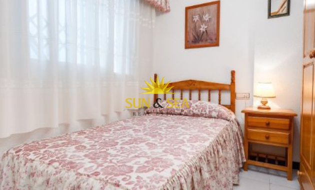 Long Term Rental - Apartment - Torrevieja - Playa de los Locos