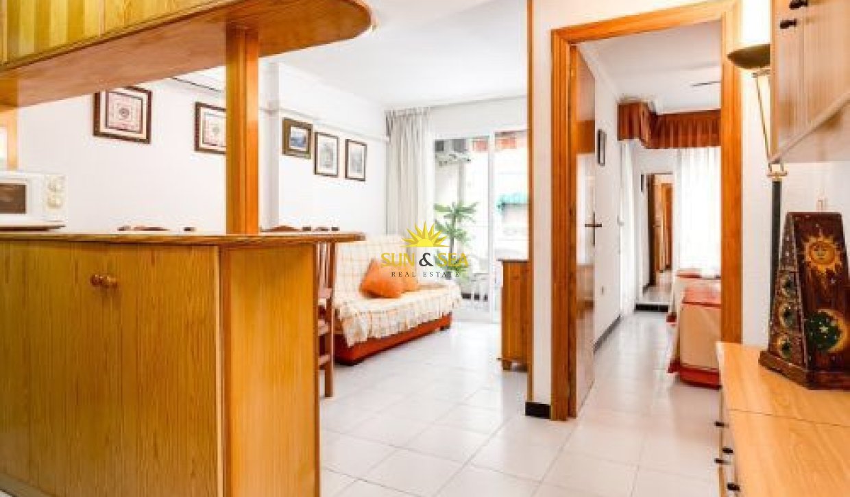 Long Term Rental - Apartment - Torrevieja - Playa de los Locos