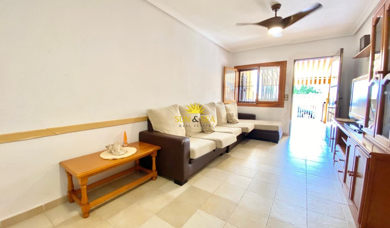 Long Term Rental - Villa - Pilar de la Horadada - El Mojón
