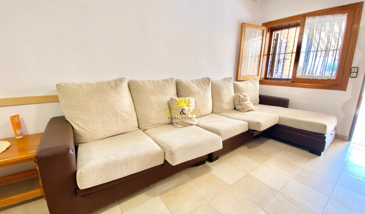 Long Term Rental - Villa - Pilar de la Horadada - El Mojón