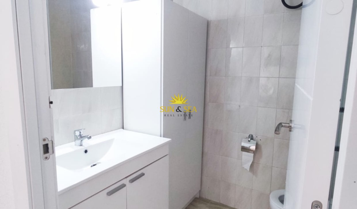 Reventa - Apartamento - Torrevieja - Playa del Cura