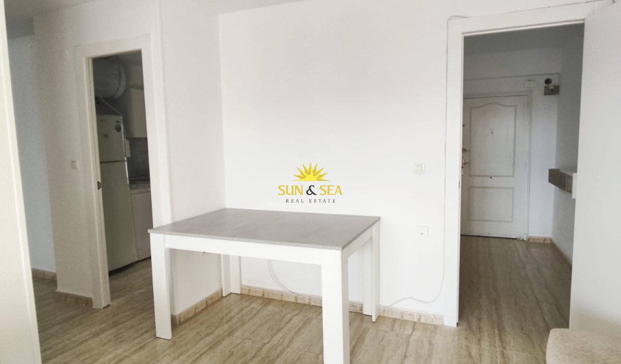 Reventa - Apartamento - Torrevieja - Playa del Cura