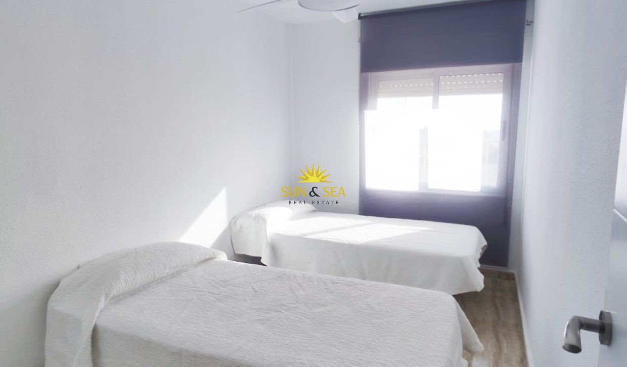 Reventa - Apartamento - Torrevieja - Playa del Cura