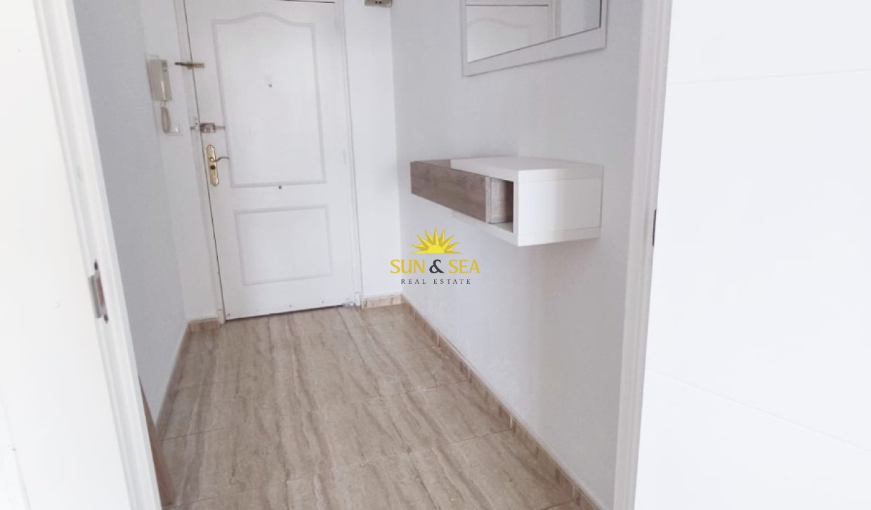 Reventa - Apartamento - Torrevieja - Playa del Cura