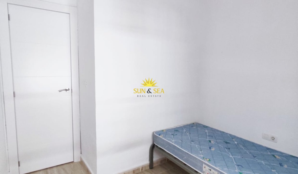 Reventa - Apartamento - Torrevieja - Playa del Cura