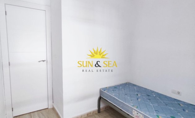 Reventa - Apartamento - Torrevieja - Playa del Cura