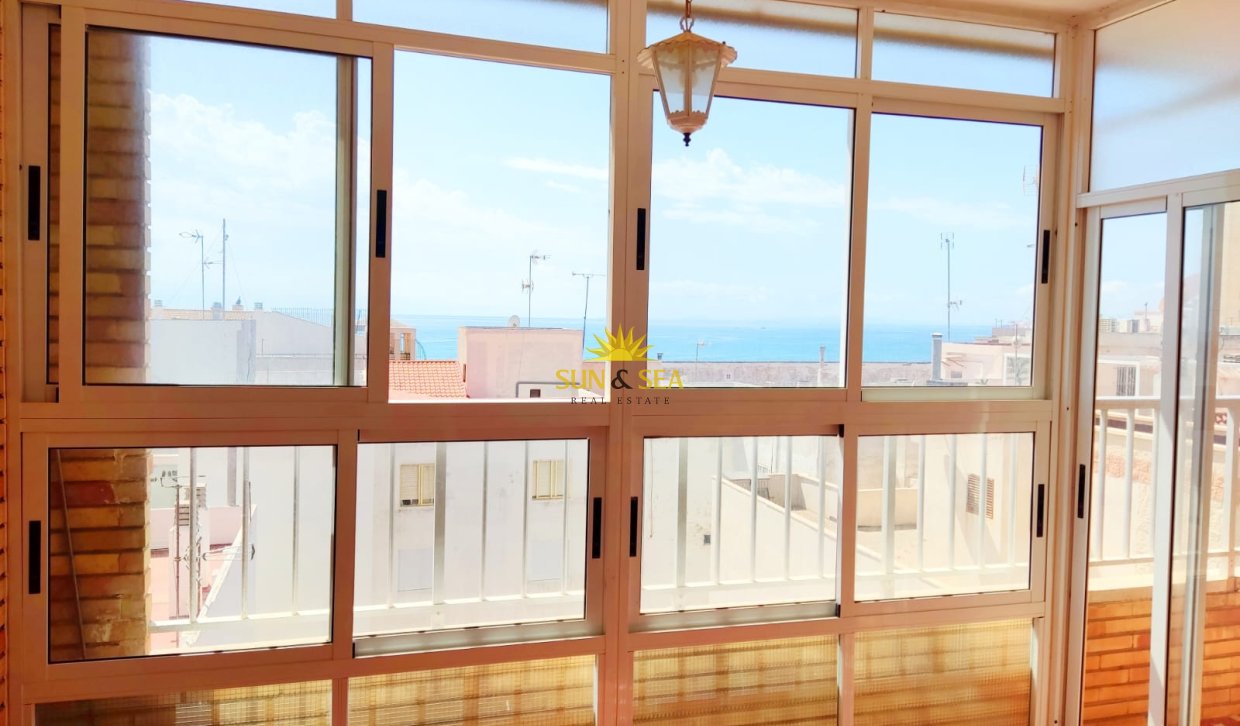 Reventa - Apartamento - Torrevieja - Playa del Cura