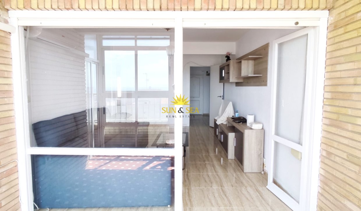 Reventa - Apartamento - Torrevieja - Playa del Cura