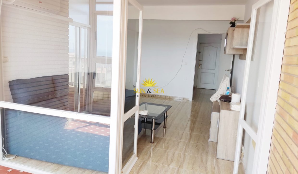 Reventa - Apartamento - Torrevieja - Playa del Cura
