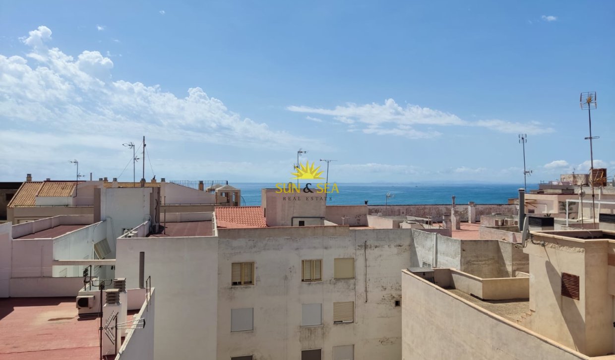 Reventa - Apartamento - Torrevieja - Playa del Cura