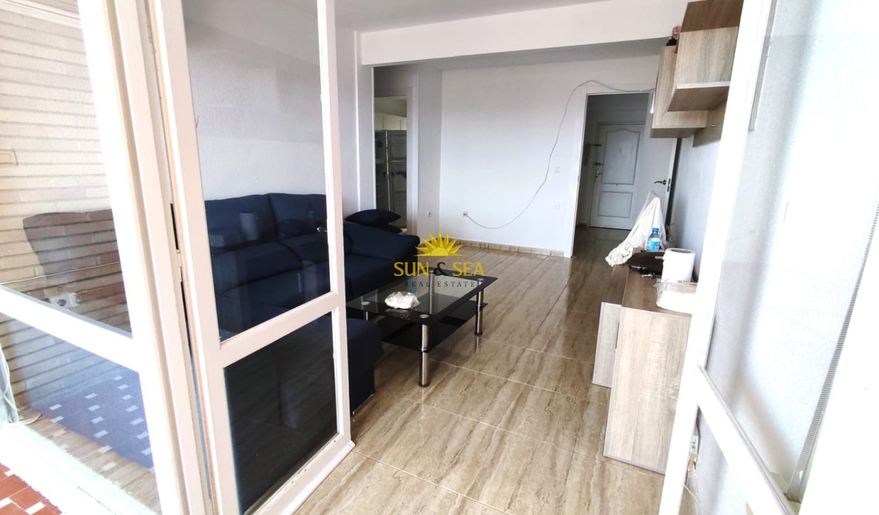 Reventa - Apartamento - Torrevieja - Playa del Cura