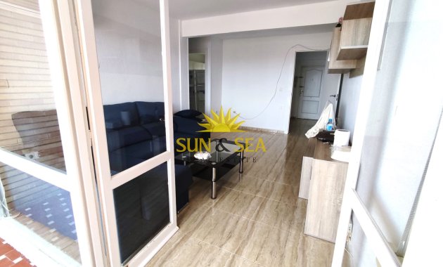 Reventa - Apartamento - Torrevieja - Playa del Cura