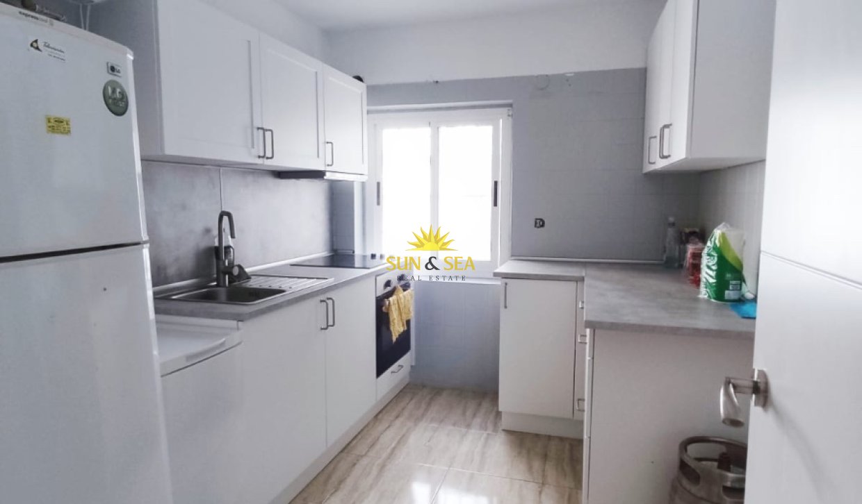 Reventa - Apartamento - Torrevieja - Playa del Cura