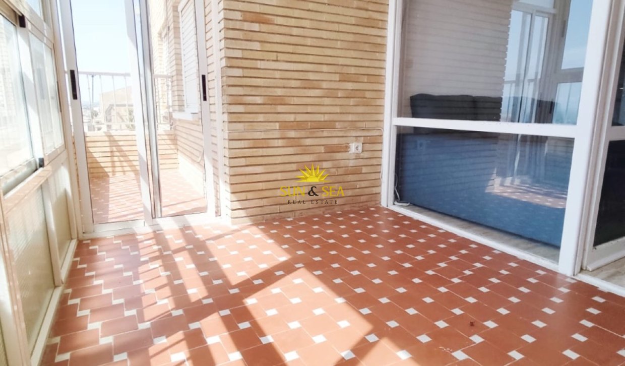 Reventa - Apartamento - Torrevieja - Playa del Cura