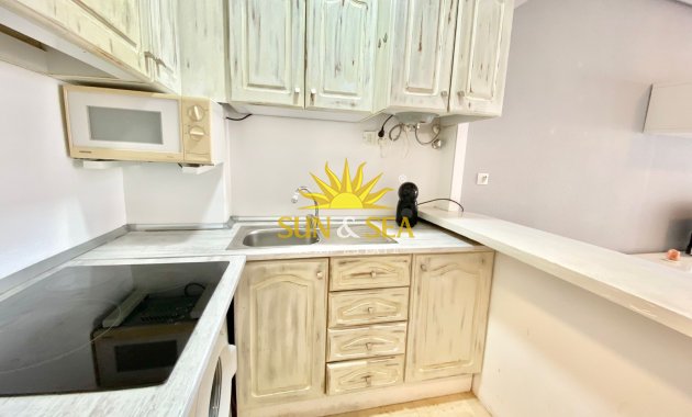 Long Term Rental - Studio apartment - Torrevieja - Playa de los Locos