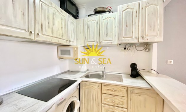 Long Term Rental - Studio apartment - Torrevieja - Playa de los Locos