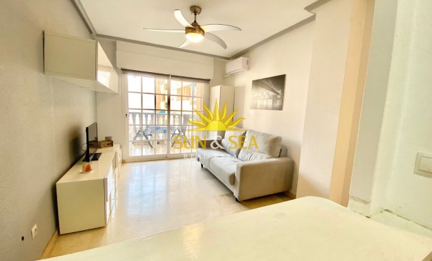 Long Term Rental - Studio apartment - Torrevieja - Playa de los Locos