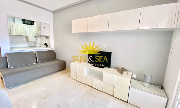 Long Term Rental - Studio apartment - Torrevieja - Playa de los Locos