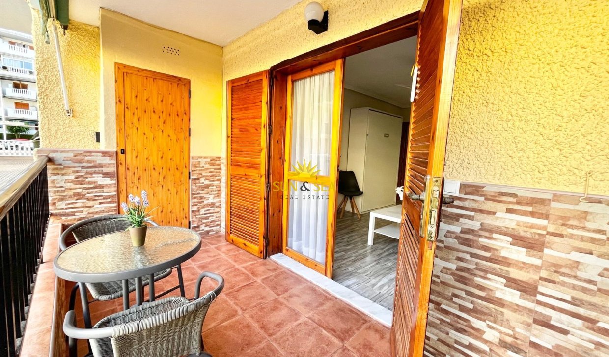 Long Term Rental - Studio apartment - Torrevieja - La Mata