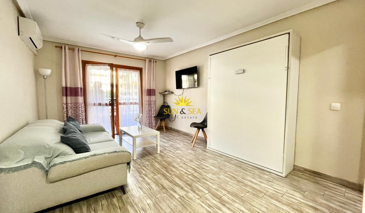 Long Term Rental - Studio apartment - Torrevieja - La Mata
