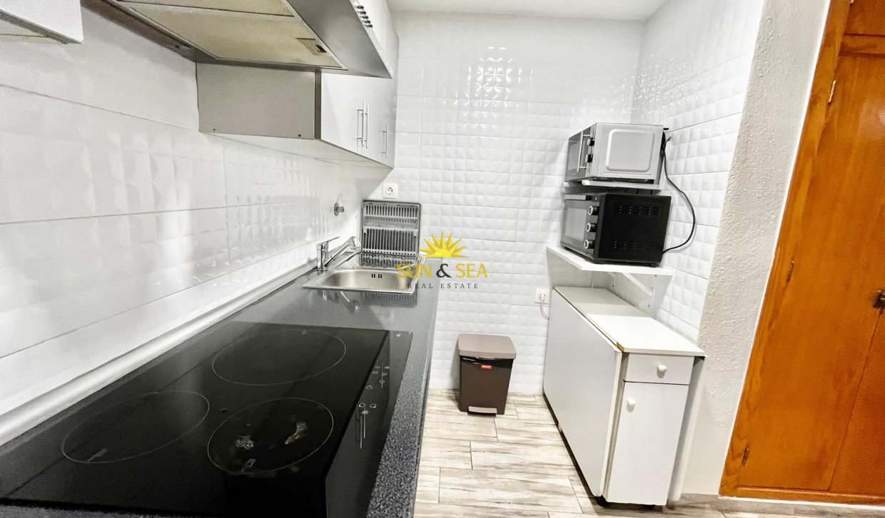 Long Term Rental - Studio apartment - Torrevieja - La Mata