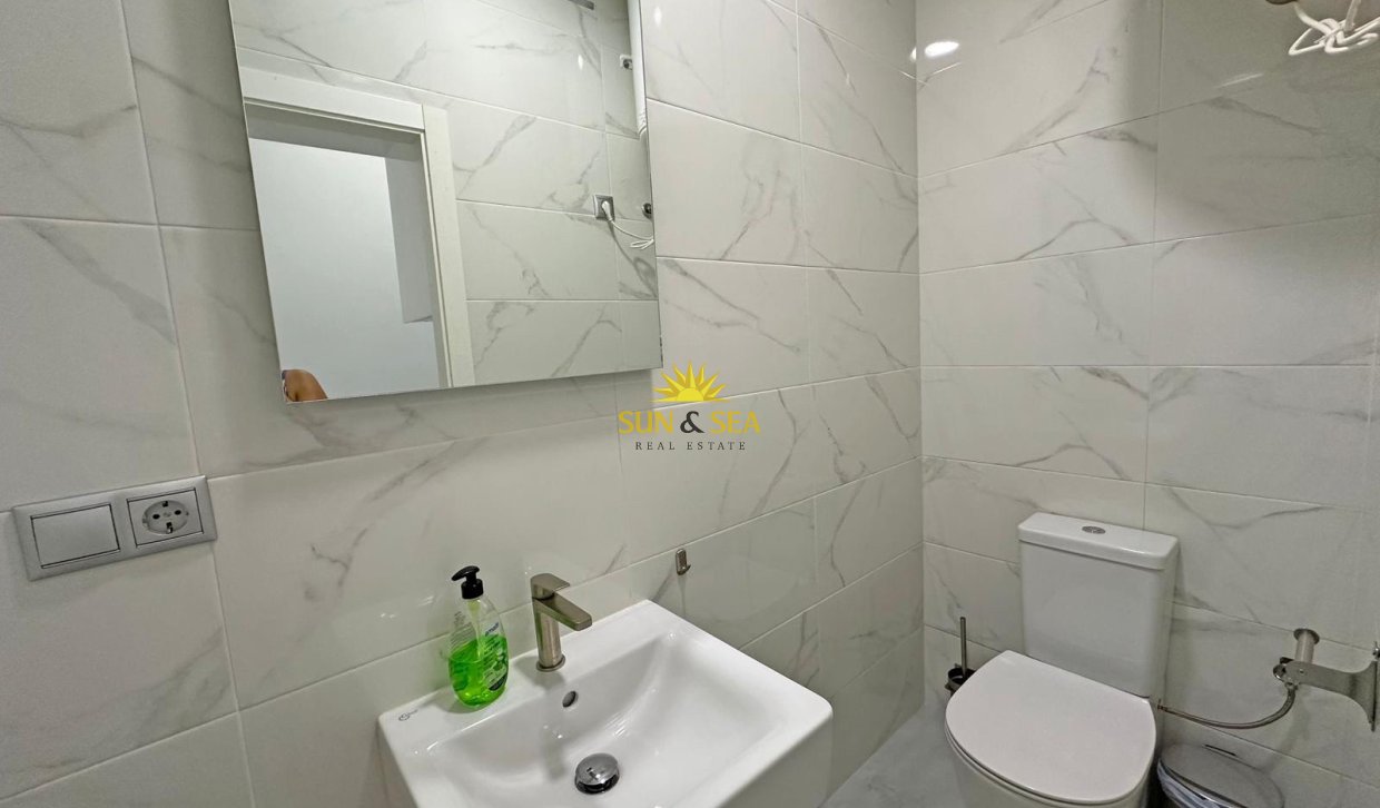 Location à long terme - Commercial - Guardamar del Segura - guardamar del segura