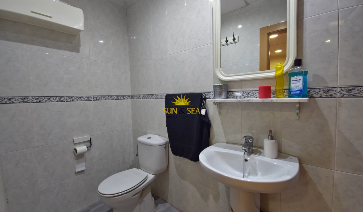 Resale - Commercial - Orihuela