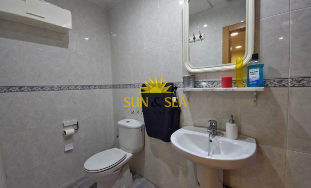 Resale - Commercial - Orihuela