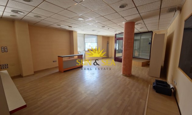 Resale - Commercial - Orihuela
