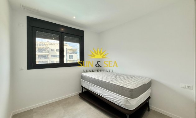 Long Term Rental - Apartment - Orihuela Costa - Campoamor