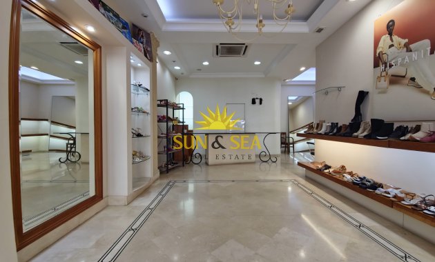 Long Term Rental - Commercial - Guardamar del Segura - PARQUE ALFONSO XIII