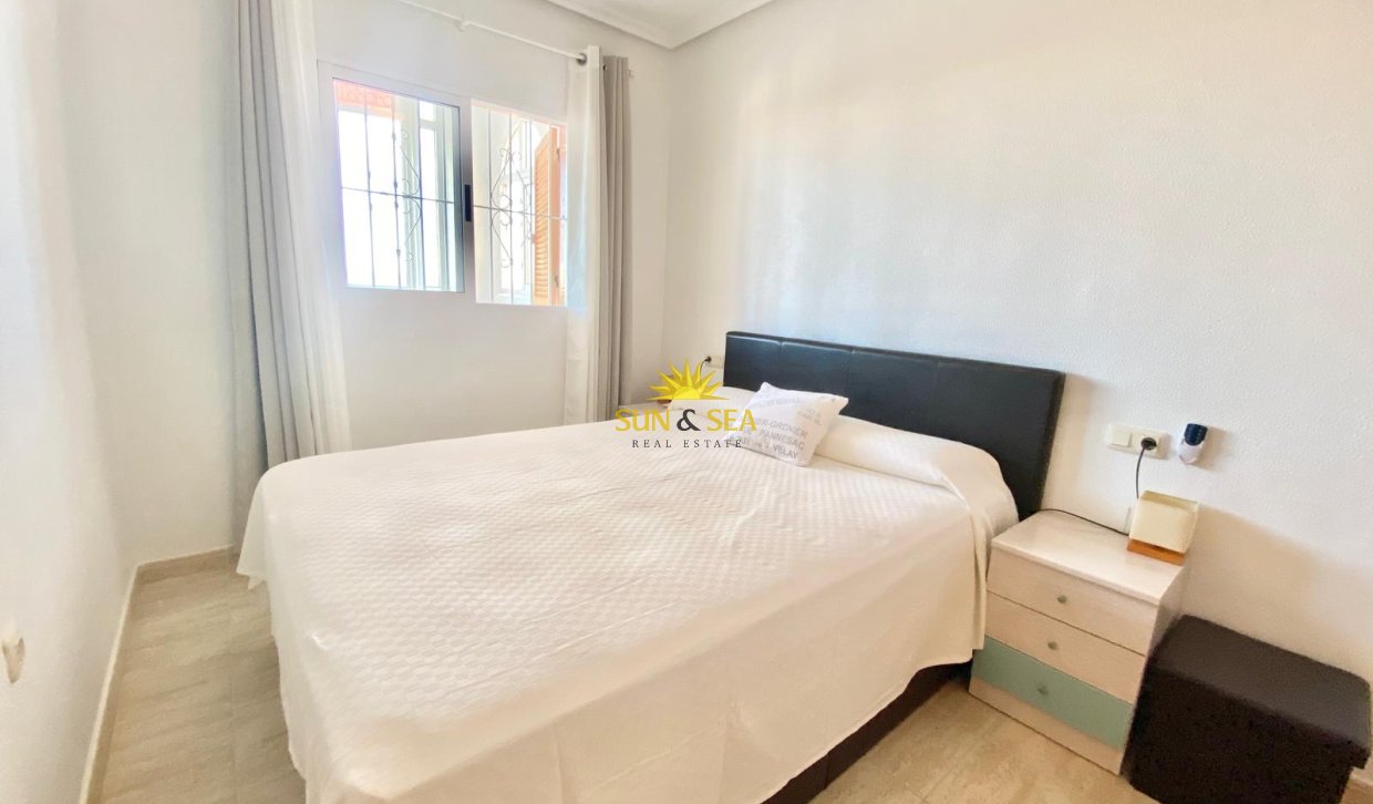 Location à long terme - Appartement - Torrevieja - Torrelamata - La Mata