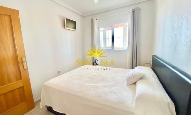 Location à long terme - Appartement - Torrevieja - Torrelamata - La Mata