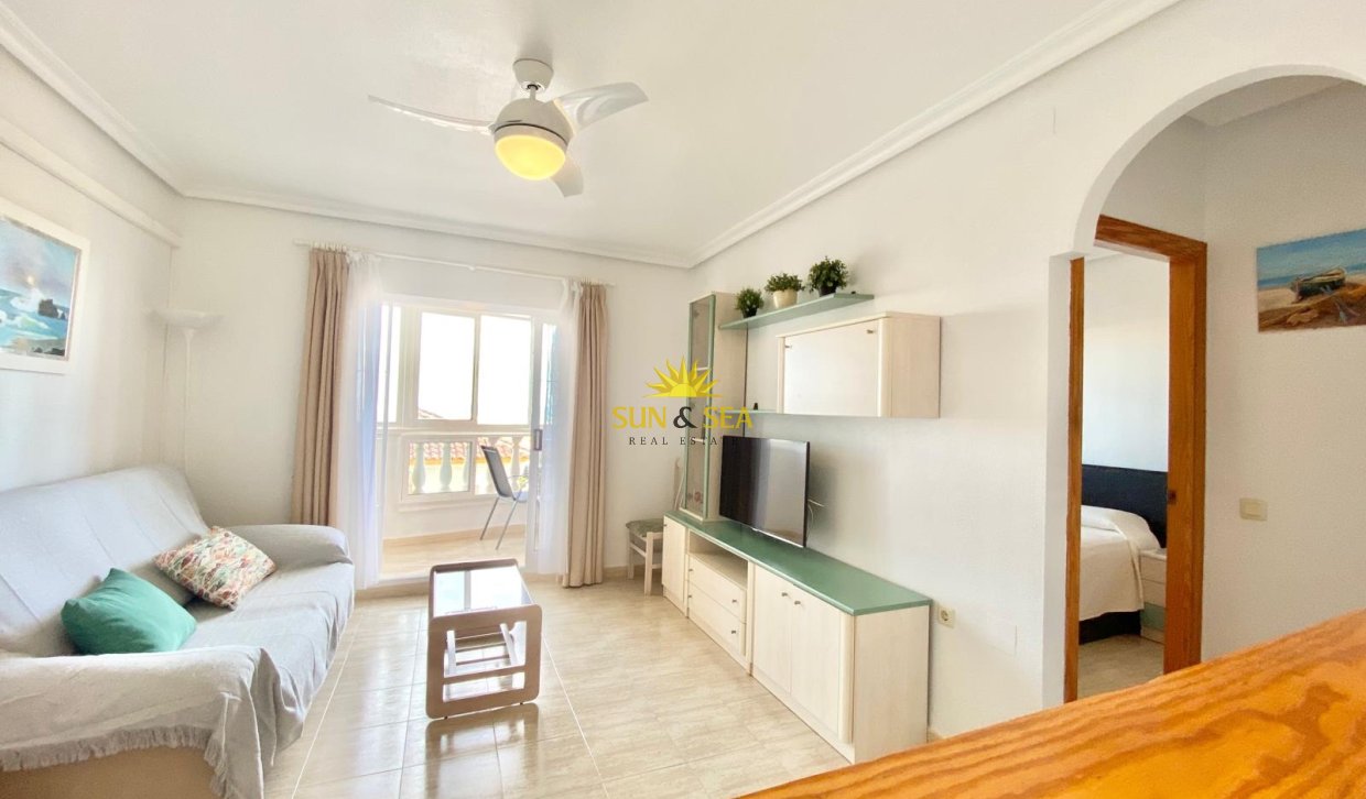 Location à long terme - Appartement - Torrevieja - Torrelamata - La Mata