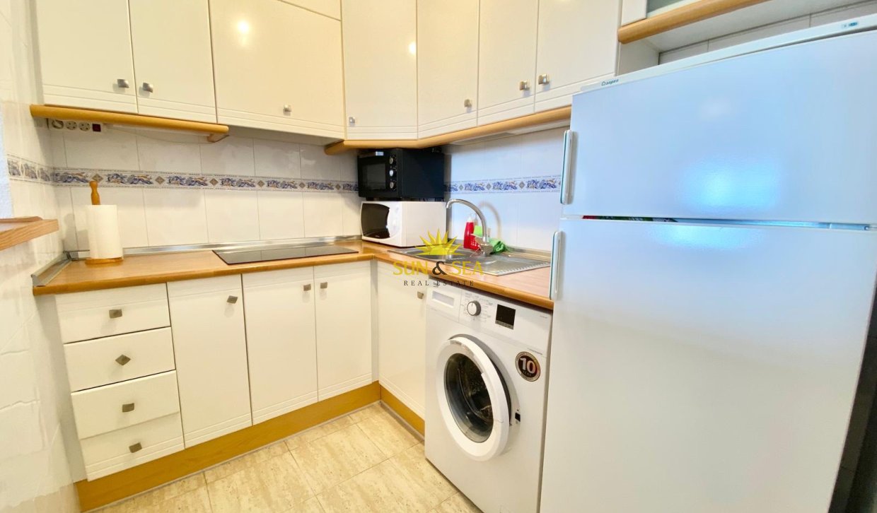 Location à long terme - Appartement - Torrevieja - Torrelamata - La Mata