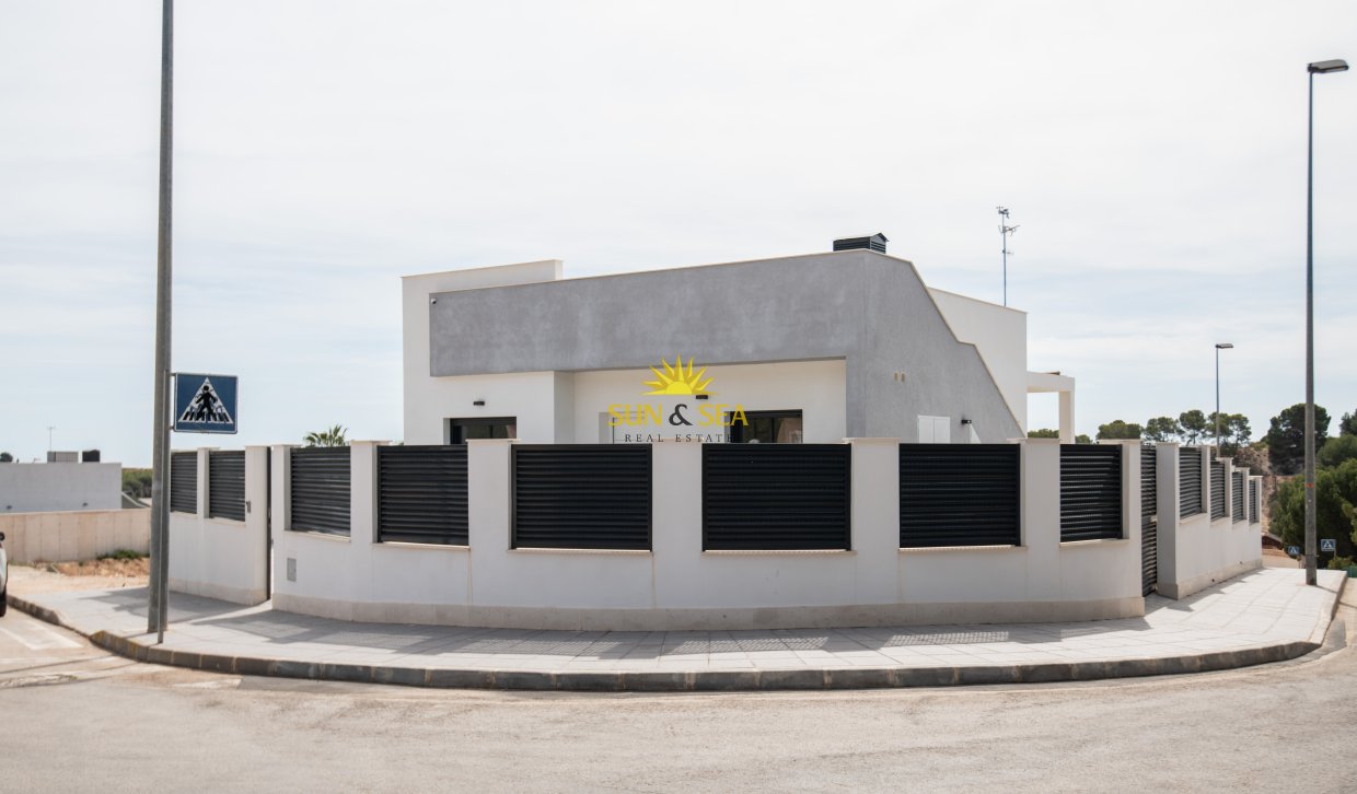 New Build - Villa - Pinar de Campoverde