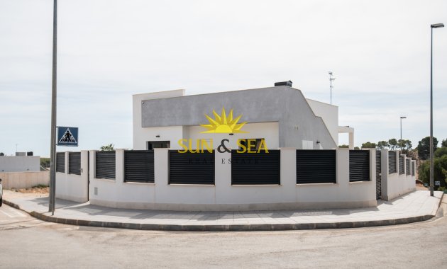 New Build - Villa - Pinar de Campoverde