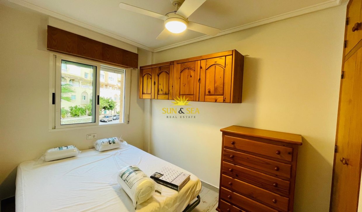 Location à long terme - Appartement - Torrevieja - Torre del moro