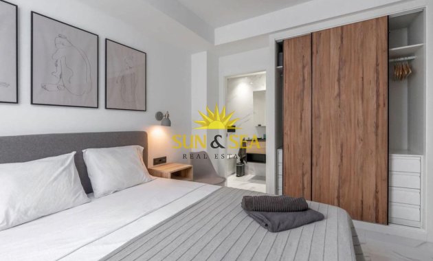 Reventa - Apartamento - Torrevieja - Puerto de Torrevieja